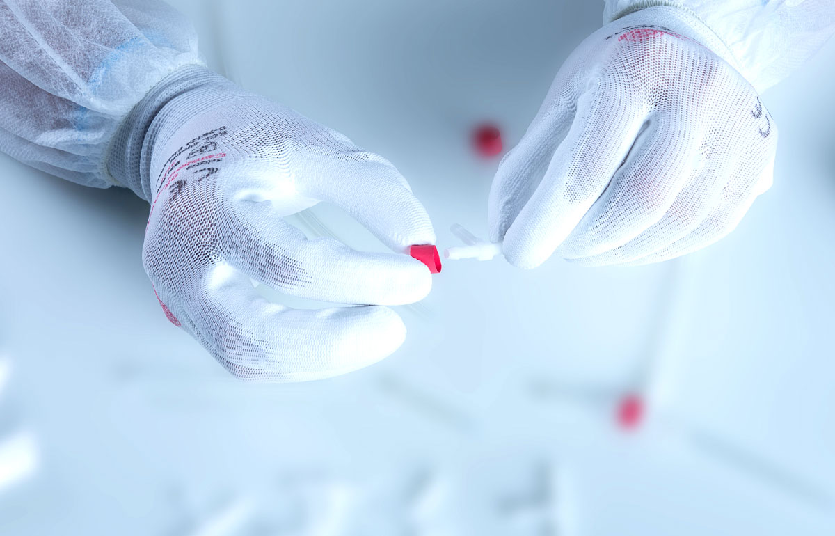 Bei Bedarf montieren wir für Sie auch kleine Baugruppen. Dies macht vor allem dann Sinn, wenn Teile zuvor gereinigt wurden, damit ein hygienisch einwandfreier Ablauf gewährleistet wird. Unsere Mitarbeiter wurden hierfür speziell geschult.